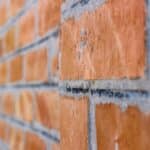 A perfect wall thanks to your efforts to choose the right mortar type for your masonry project
